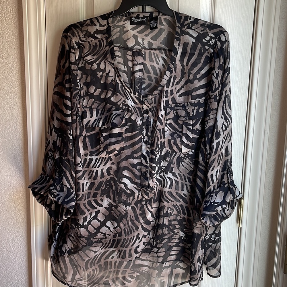 NWOT MAGGIE BARNES BLACK TAUPE GRAY L/S BLOUSE SZ 2X